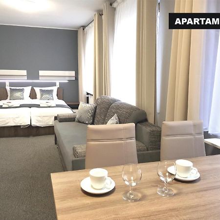 Kamienica Grand Starowka Apartment Elblag Bagian luar foto